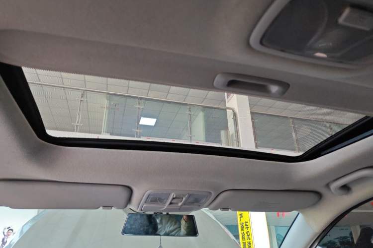 Used Hyundai ix35 2013 2.0L Automatic Two-Wheel Drive Smart GLS China IV Standard
