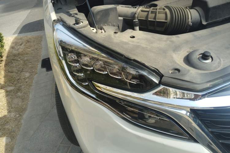 Used Buick GL8 2020 ES Land Cruiser 653T Comfort Edition
