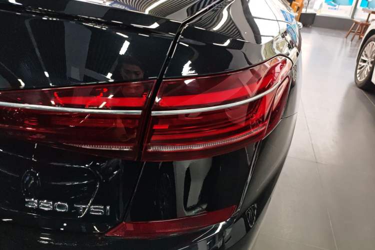 Used Volkswagen Passat 2023 330TSI Luxury Edition