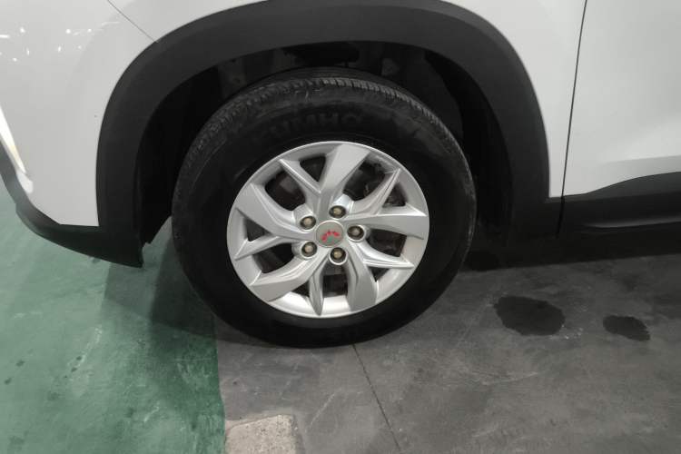 Used Wuling Hongguang S3 2018 1.5L Manual Luxury Model China V Standard Left Front Wheel Hub