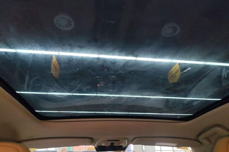 Used Volvo V40 2017 T3 Zhiyi Edition