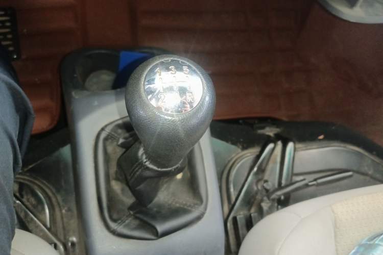 Used Jinbei Hiace X30 2020 1.5L Super-Comfortable Version China VI Standard SWC15M