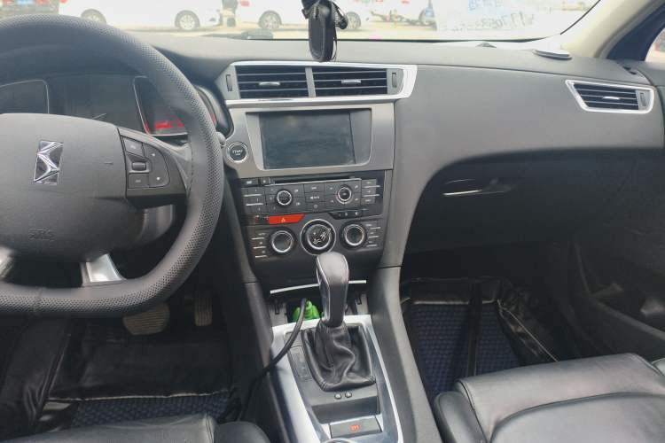 Used DS 6 2016 1.6T Luxury Edition THP160 Audio And AC Panel