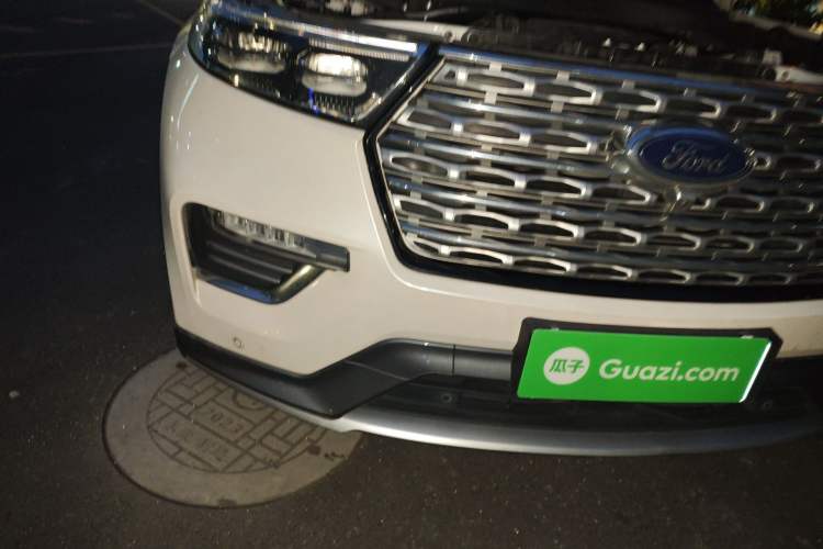 Used Ford Explorer 2020 EcoBoost 285 4x4 Titanium Edition 7-Seater
