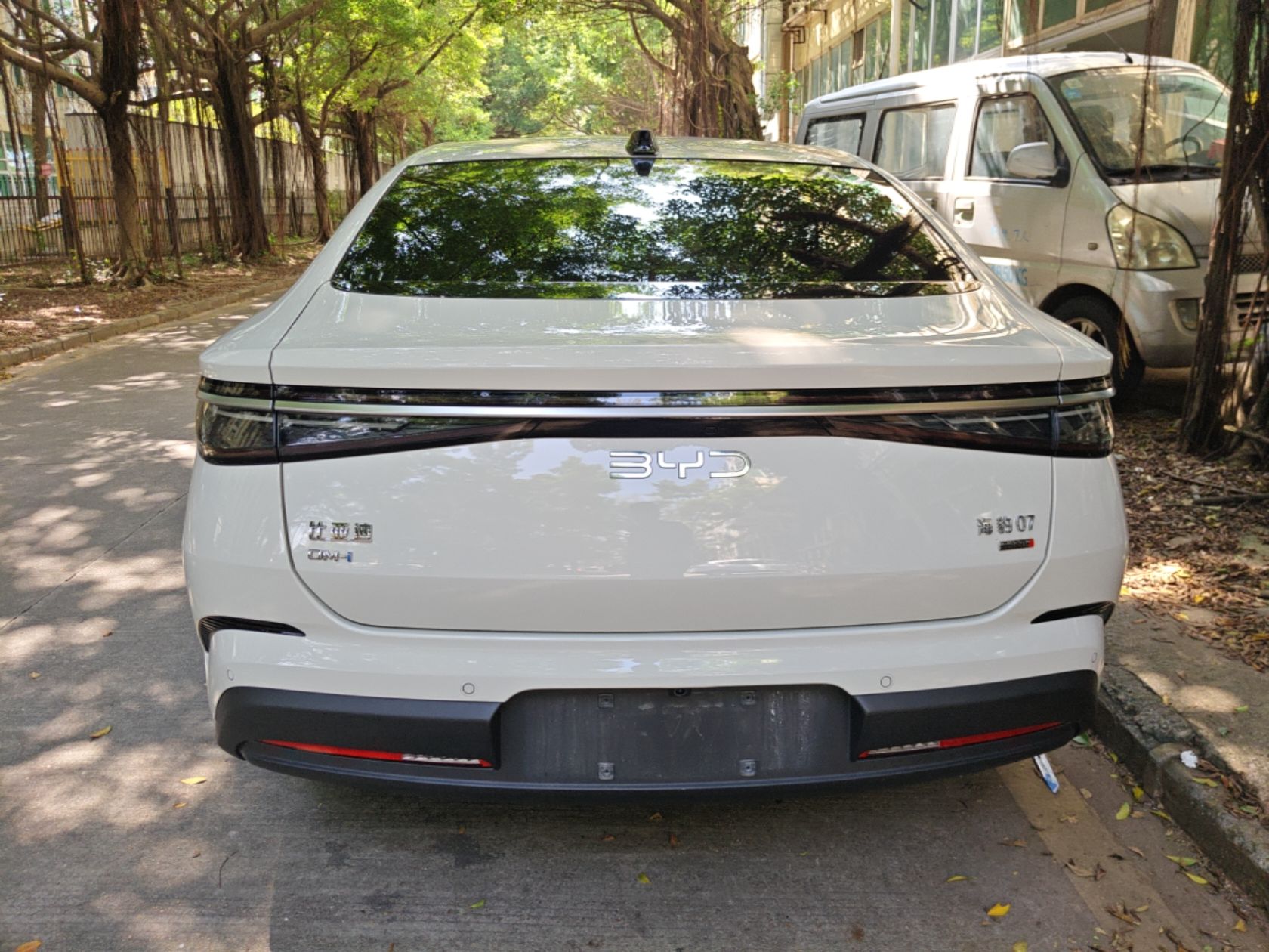 BYD Seal 07 DM-i 2026 DM-i 1.5T 230km Flagship Edition — снимка 5