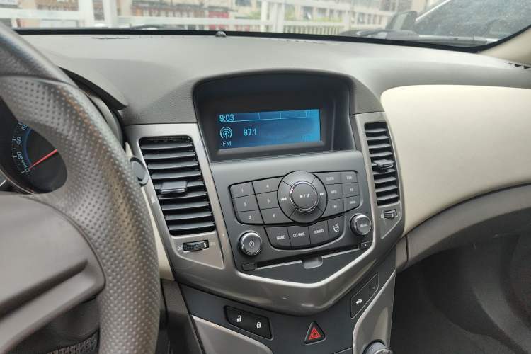 Used Chevrolet Cruze 2015 1.5L Classic SE AT
