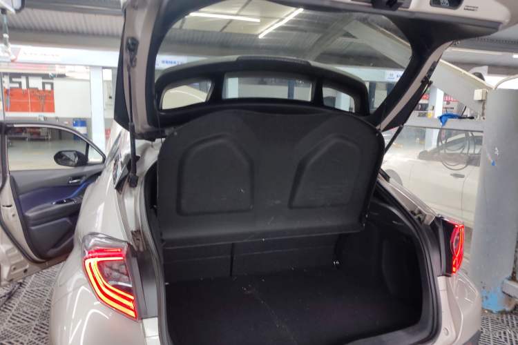 Used Toyota C-HR 2020 2.0L Luxury Edition
