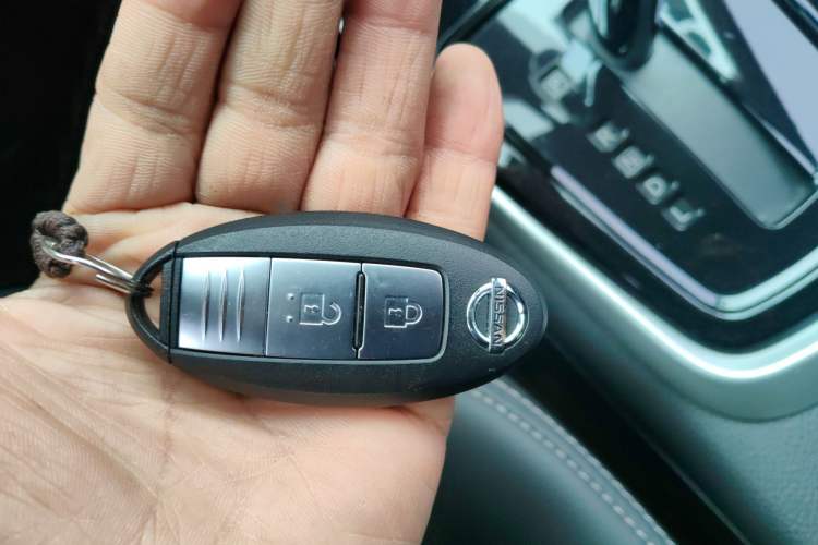 Used Nissan Tiida 2016 1.6L CVT Smart Drive Edition
