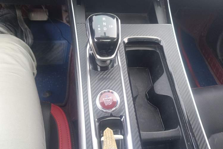 Used SOL X8 2021 300T DCT Panoramic Luxury Edition 5 Seats