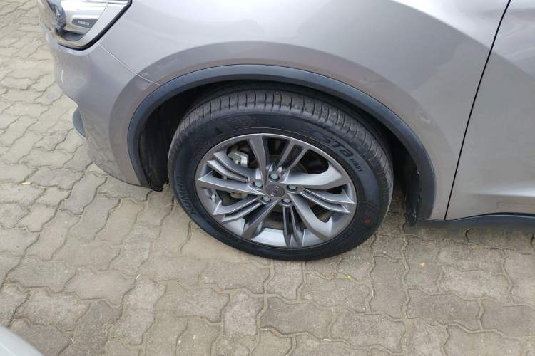 Used Geely Auto Jiajie 2022 1.8TD DCT Platinum Luxury Edition Exterior 4