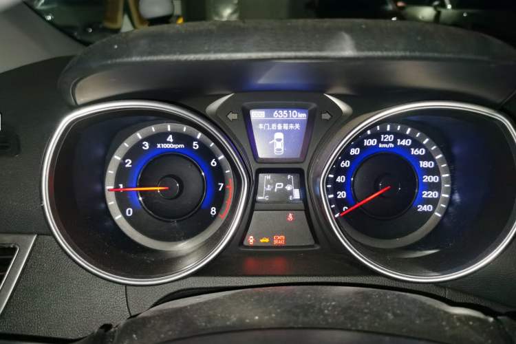 Used Hyundai Elantra (5th Generation / Langdong) 2015 1.6L Automatic Leading Model
