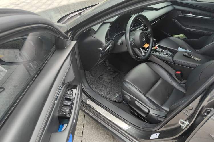 Used Mazda Mazda 3 Axela 2020 2.0L Automatic Zhiya Edition