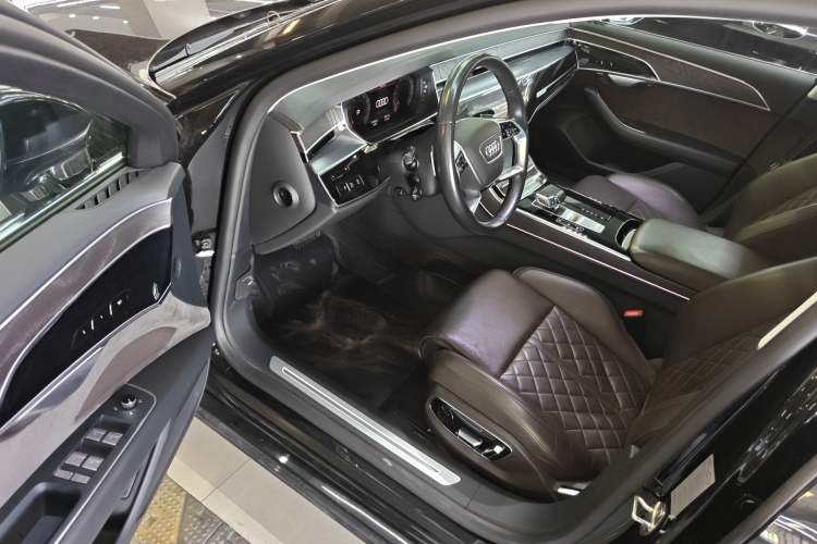 Used Audi A8 2021 A8L 50 TFSI quattro Comfort Model
