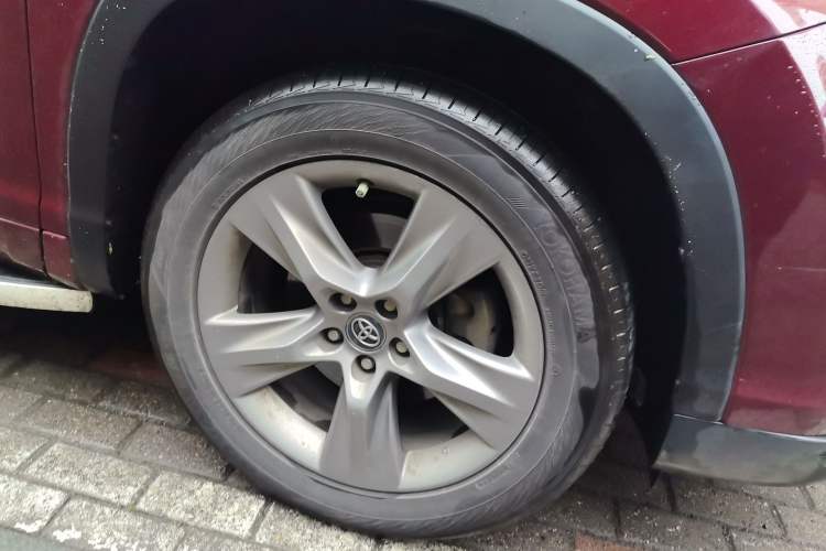 Used Toyota Highlander 2015 2.0T Four-Wheel Drive Luxury Edition 7-Seater