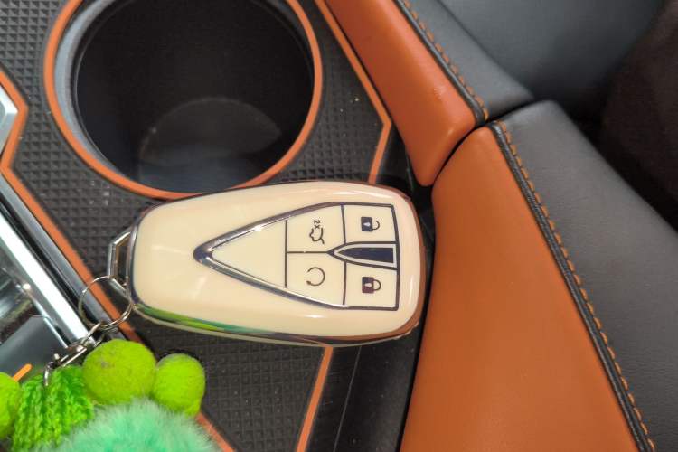 Used CHANGAN UNI-V 2022 1.5T Prestige Version Vehicle Key