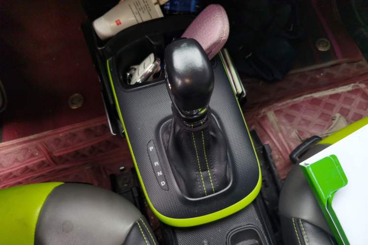 Used Roewe Clever 2021 302 km New Four-Seater Super-Efficient Version