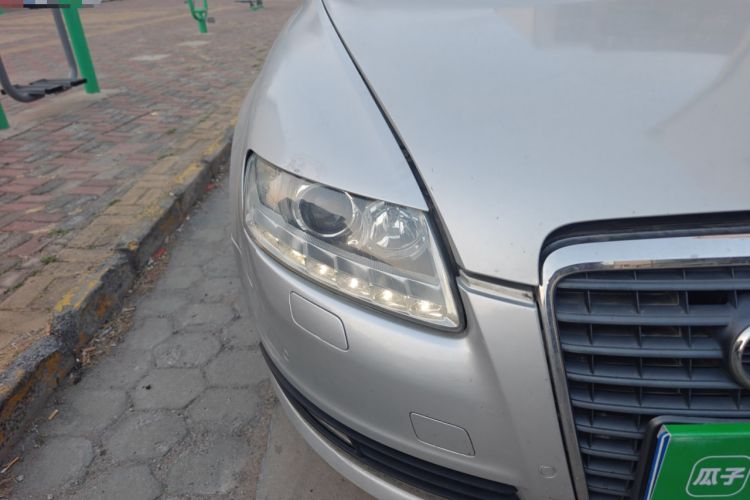 Used Audi A6L 2011 2.0 TFSI Automatic Standard Edition Right Front Headlight