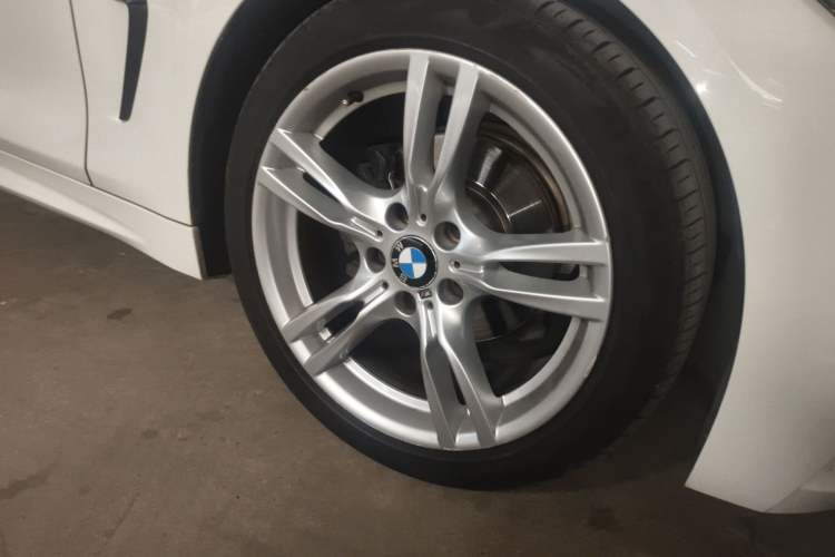 Used BMW 4 Series 2016 420i Gran Coupe M Sport Edition Right Front Wheel Hub