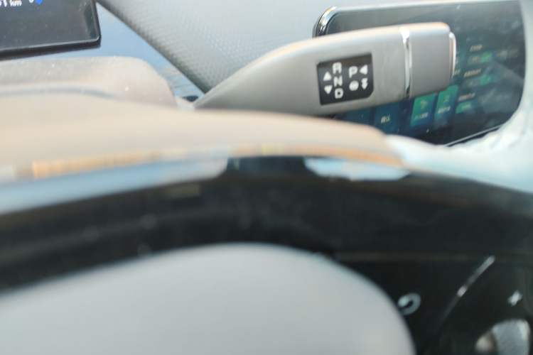 Used Chery New Energy Boundless Pro 2022 301km "WoW" Edition Lithium Iron Phosphate
