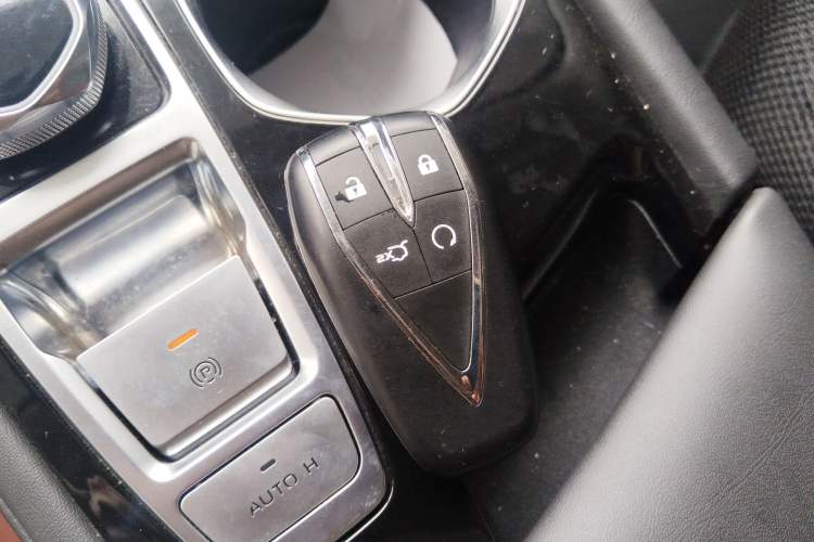 Used CHANGAN Eado 2023 Changan Edition PLUS Blue Whale NE 1.4T GDI DCT Prestige Version