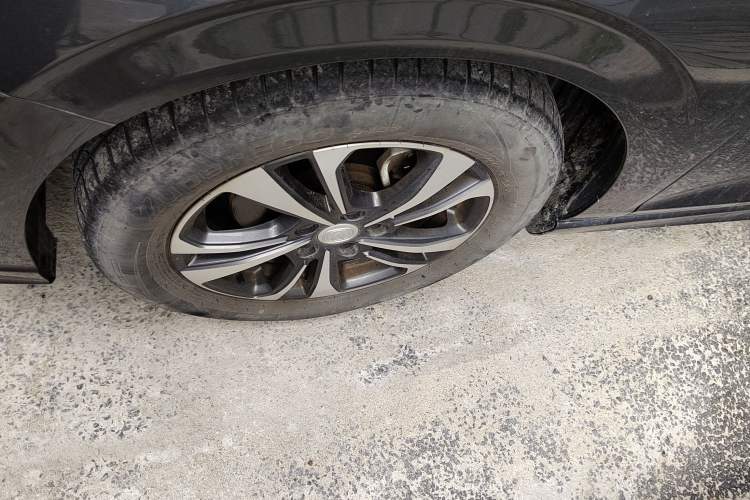 Used CHANGAN Eado 2022 PLUS Blue Whale NE 1.4T GDI DCT Prestige Edition Left Front Wheel Hub