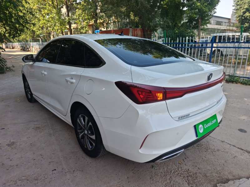 Used CHANGAN Eado 2023 Changan Edition PLUS Blue Whale NE 1.4T GDI DCT Prestige Version — 4