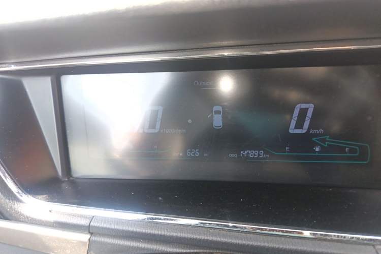Used CHANGAN KAICHENG Oushang A600 2016 1.5L Manual Luxury 7-Seater Instrument Cluster
