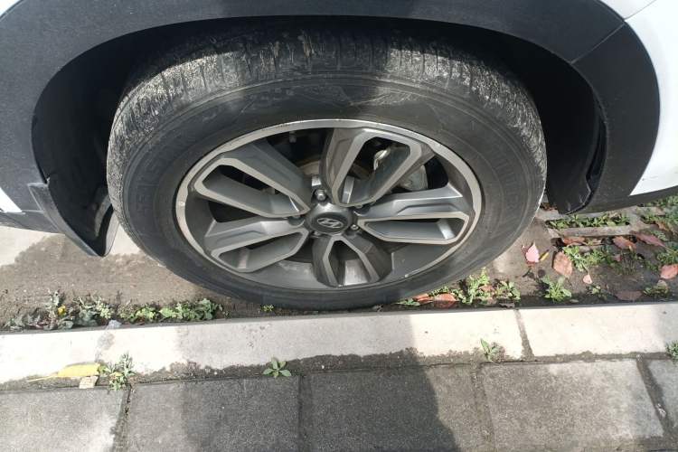 Used Hyundai ix35 2019 2.0L Automatic 2WD Zhiyong·Changxiang Edition China VI Standard
