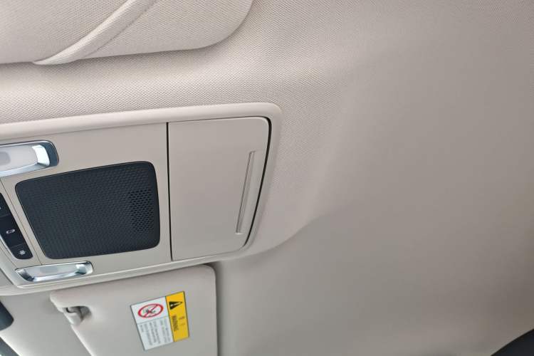 Used Honda HR-V 2023 2.0L eHEV Dynamic Smart Edition
