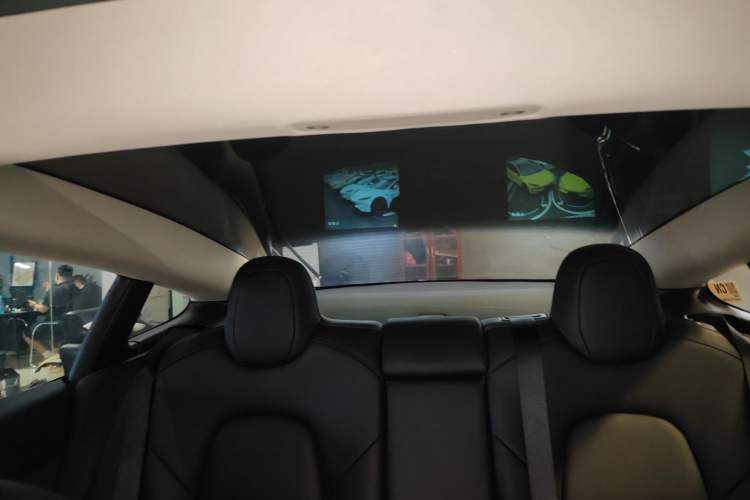 Used Tesla Model 3 2022 Rear-Wheel-Drive Version Headliner