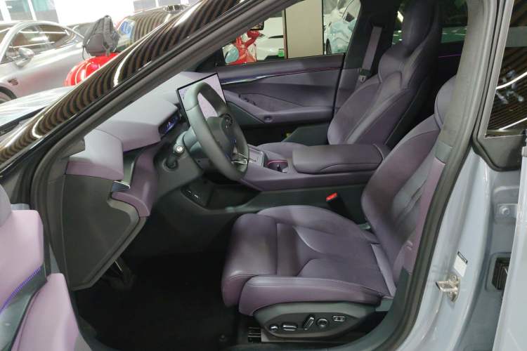 Used XPeng P7 2025 Model—702 Long Range Ultra