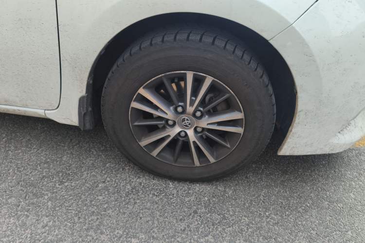 Used Toyota Levin 2016 1.6G CVT Elite Edition Right Front Wheel Hub