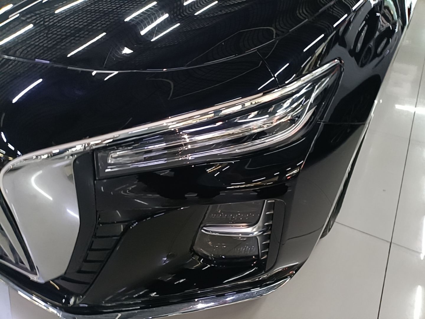 Hongqi H5 2024 2.0T Automatic Smart Connect Flagship Edition - Chinese Trim Chang — снимка 8