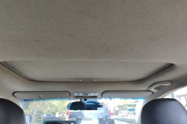 Used Kia K2 2012 Sedan 1.6L Automatic Transmission Premium Commemorative Edition
