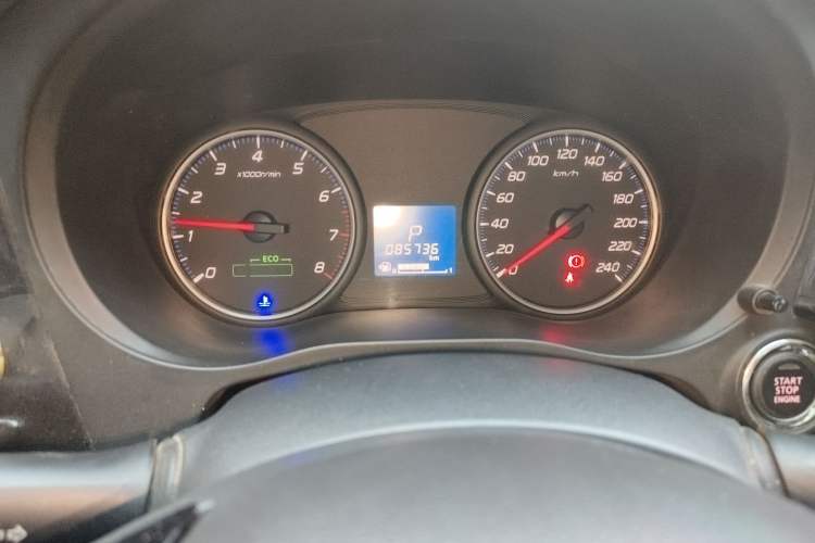 Used Mitsubishi Outlander 2017 2.0L Two-Wheel Drive Glory Edition 5 Seats Instrument Cluster