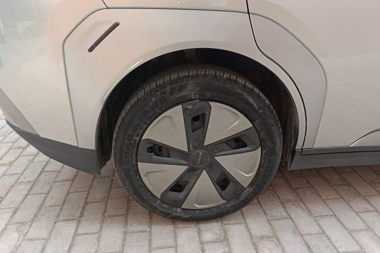 Used AION Y 2024 Younger Right Rear Wheel Hub