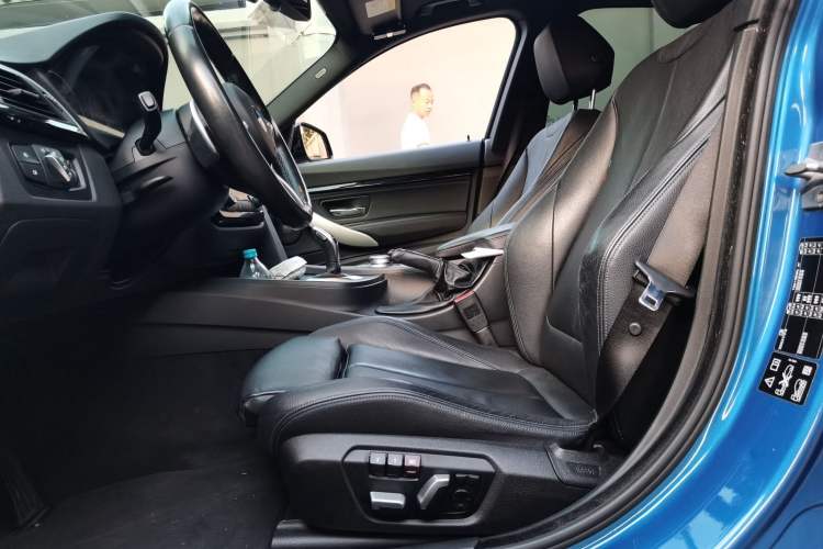 Used BMW 3 Series GT 2017 330i xDrive M Sport

