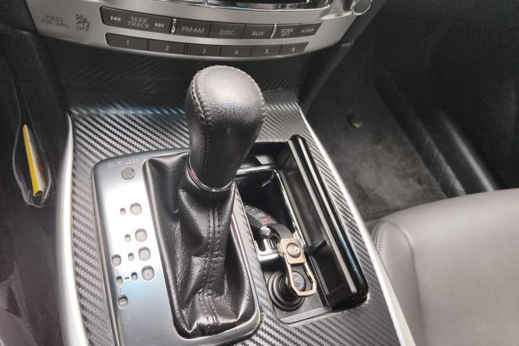 Used Infiniti Q70 2017 Q70L 2.5L Elite Edition