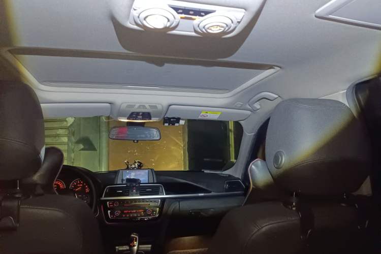 Used BMW 3 Series 2017 320Li Fashion Model
