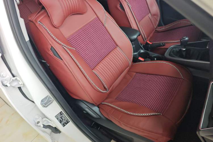 Used Ford Escort 2019 Revised Version 1.5L Manual "Quality Enjoyment" Trim (Tire Pressure Monitoring) China VI Standard Right Front Seat