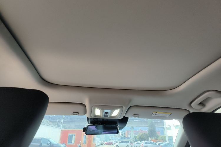 Used Dongfeng Aeolus Huge 2022 Mach Dual-Motor 1.5T MHD Dare-to-Dream Edition Headliner