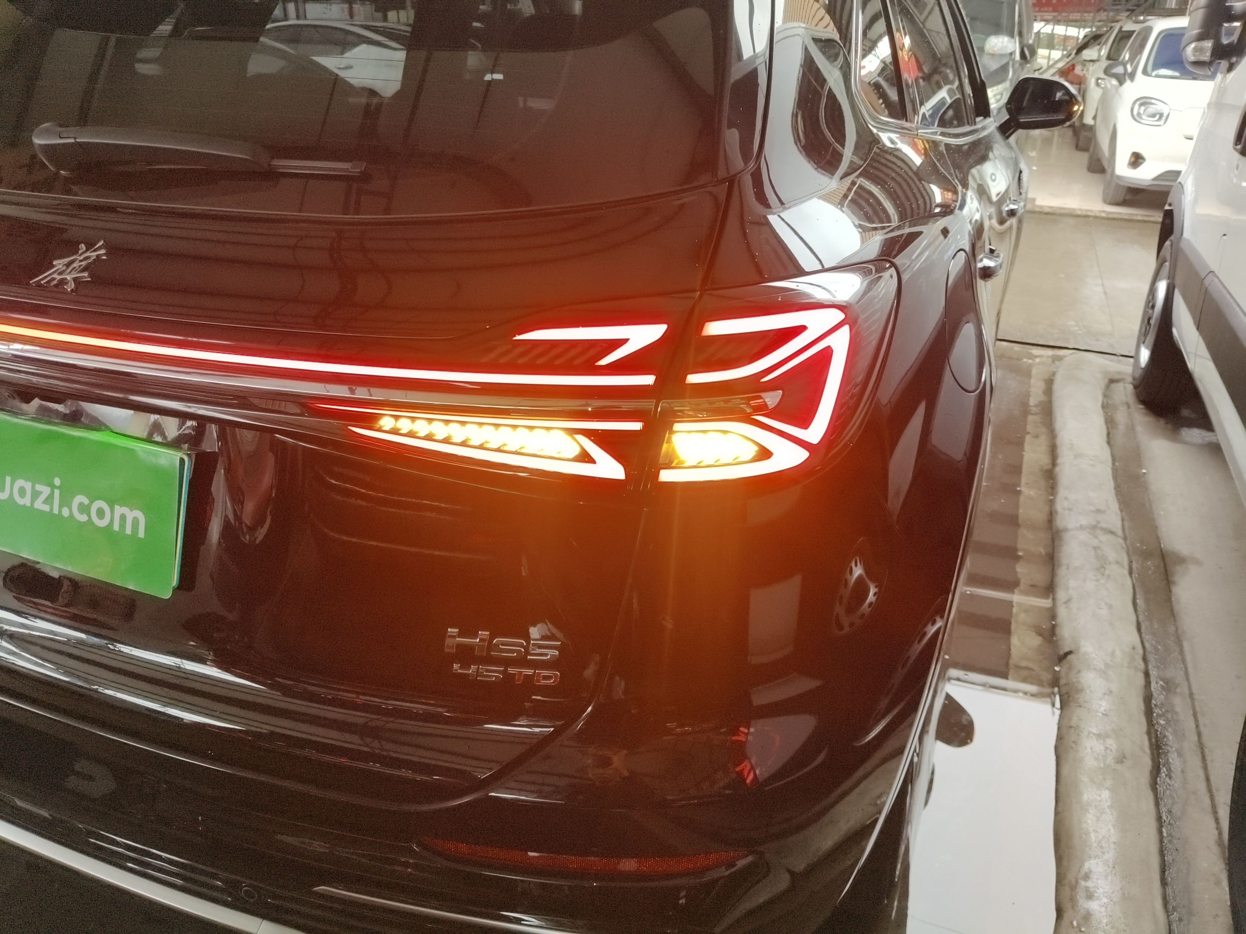 Hongqi HS5 2023 2.0T Four-Wheel Drive Flagship Pro Edition - Chinese Trim Xiang — снимка 9