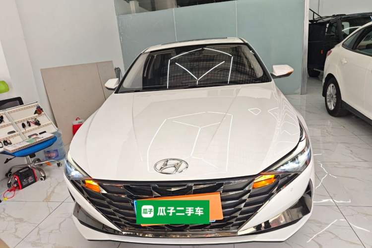 Used Hyundai Elantra 2021 1.5L CVT LUX Prestige Edition Front