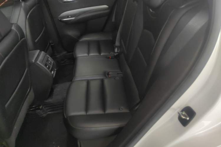 Used Cadillac XT4 2021 28T Two-Wheel Drive Luxury Version