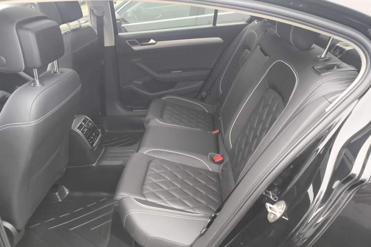 Used Volkswagen Magotan GTE Plug-in Hybrid 2022 GTE Luxury Model