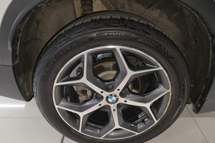 Used BMW X1 2018 sDrive18Li Luxury Model