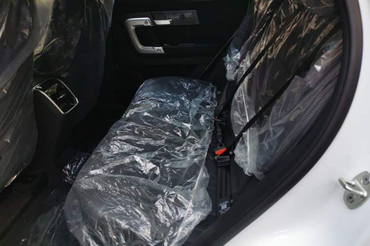 Used Chery Tiggo 7 2025 High-Performance Version 1.6T Front-Wheel-Drive Edition Left Rear Seat