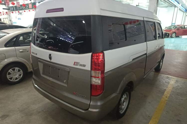 Used Jinbei New Hiace X30L 2018 1.5L Wealth Edition DLCG14
