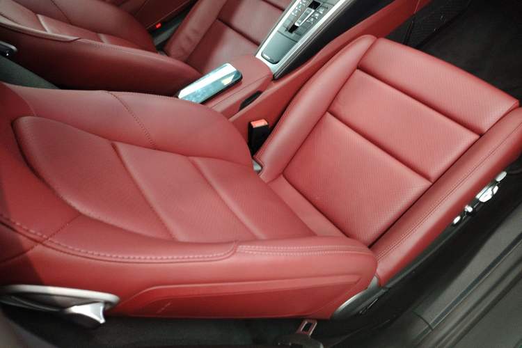 Used Porsche 718 2022 Boxster 2.0T
