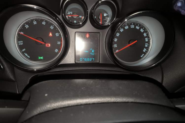 Used Buick Encore 2015 1.4T Automatic Two-Wheel Drive Urban Leading Model
